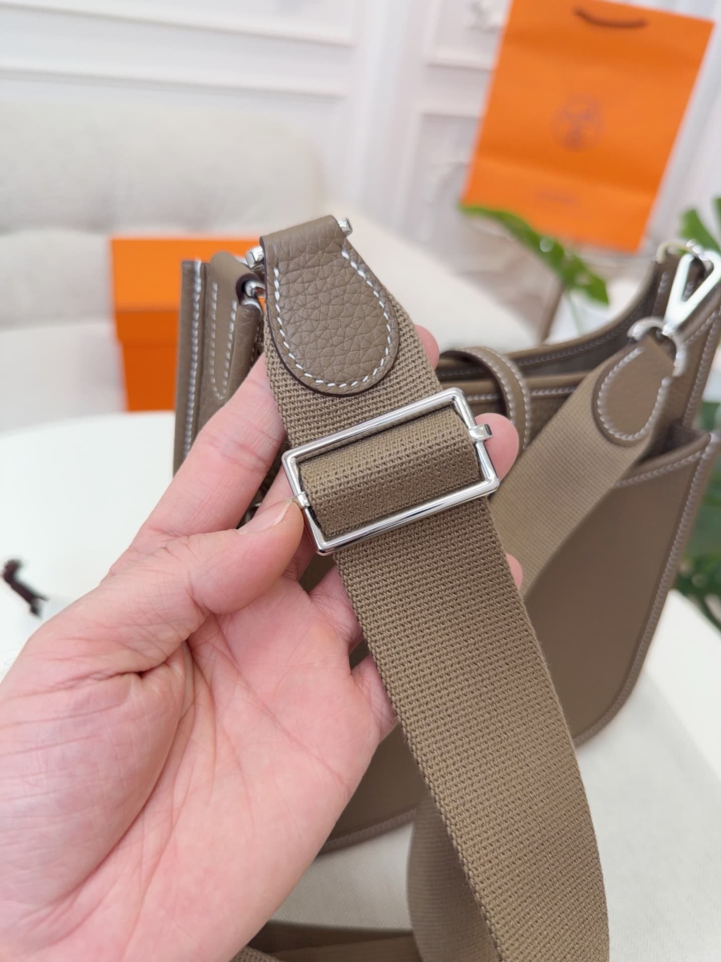 Hermes Evelyne Mini 23 Bag Calfskin In Etoupe WAX High