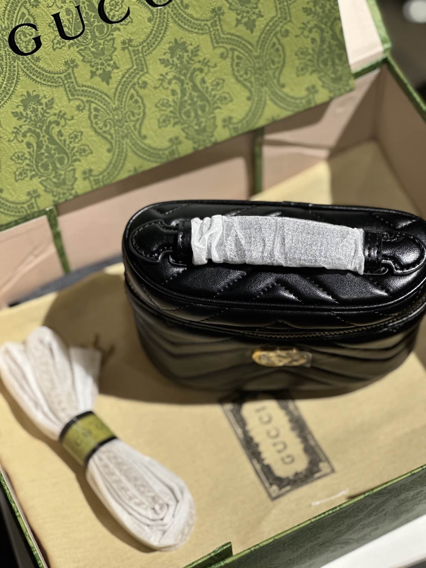 GUCCI GG MARMONT MINI TOP HANDLE BAG 699515