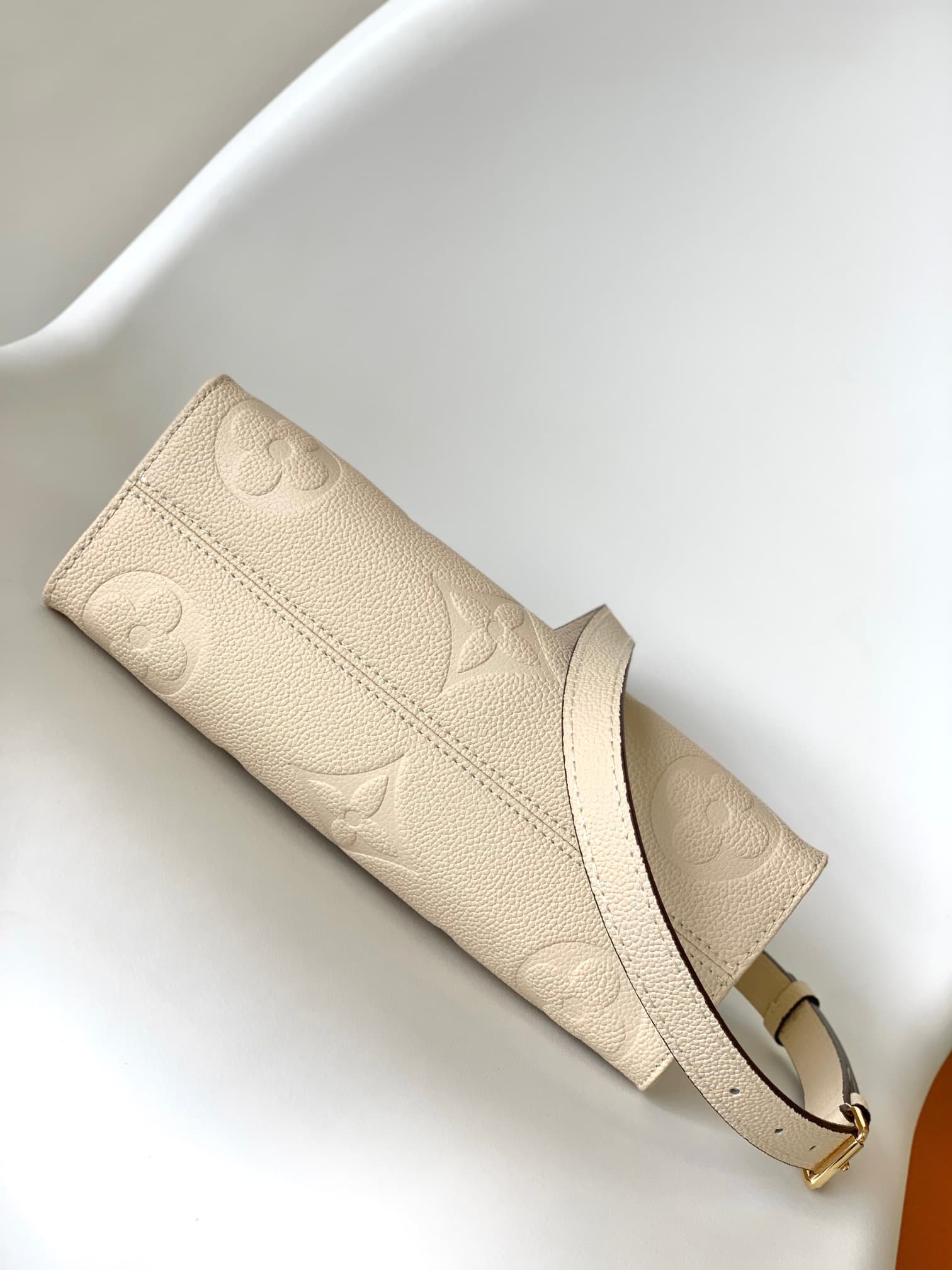 Louis Vuitton OnTheGo East West Monogram Empreinte Leather M23698 High
