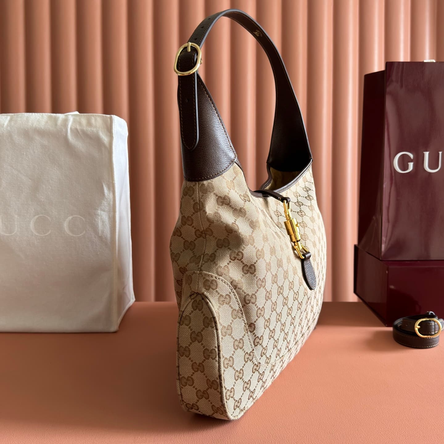 Gucci Jackie 1961 large crossbody bag Sand and dark brown GG canvas ‎863279 High