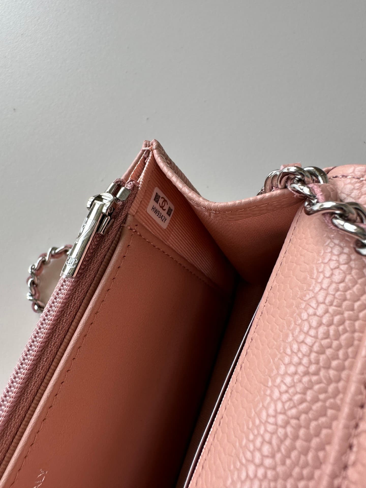 Chanel Classic Wallet on Chain Grained Shiny Calfskin & Silver-Tone Metal AP4241 Light Pink High