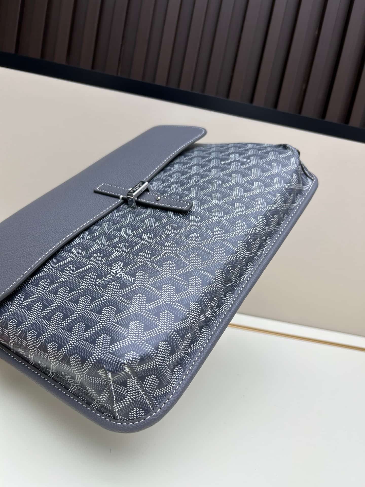 Goyard Coursier Messenger Bag Grey Mid
