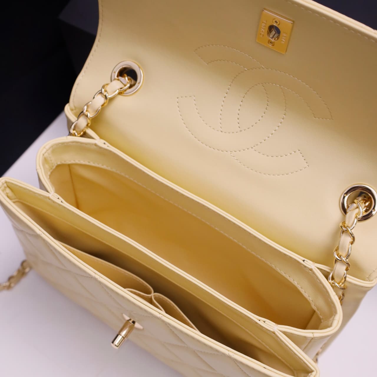 SMALL FLAP BAG WITH TOP HANDLE Lambskin Gold Metal Light Yellow A