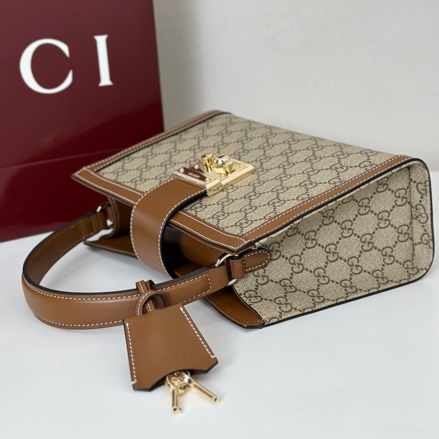 Gucci Padlock medium top handle bag beige and brown GG fabric 838992 High