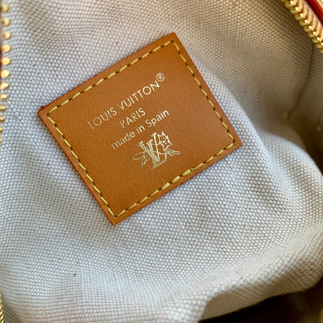 Louis Vuitton Toast Wearable Wallet Damier cowhide leather M26984 High