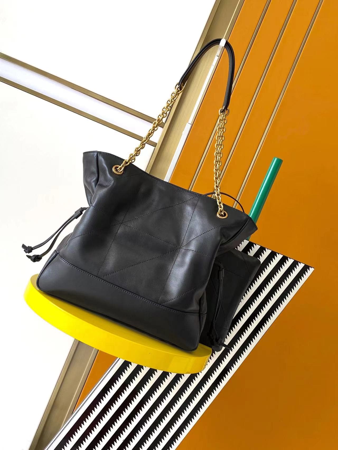 JAMIE SHOPPING BAG IN LAMBSKIN Black High