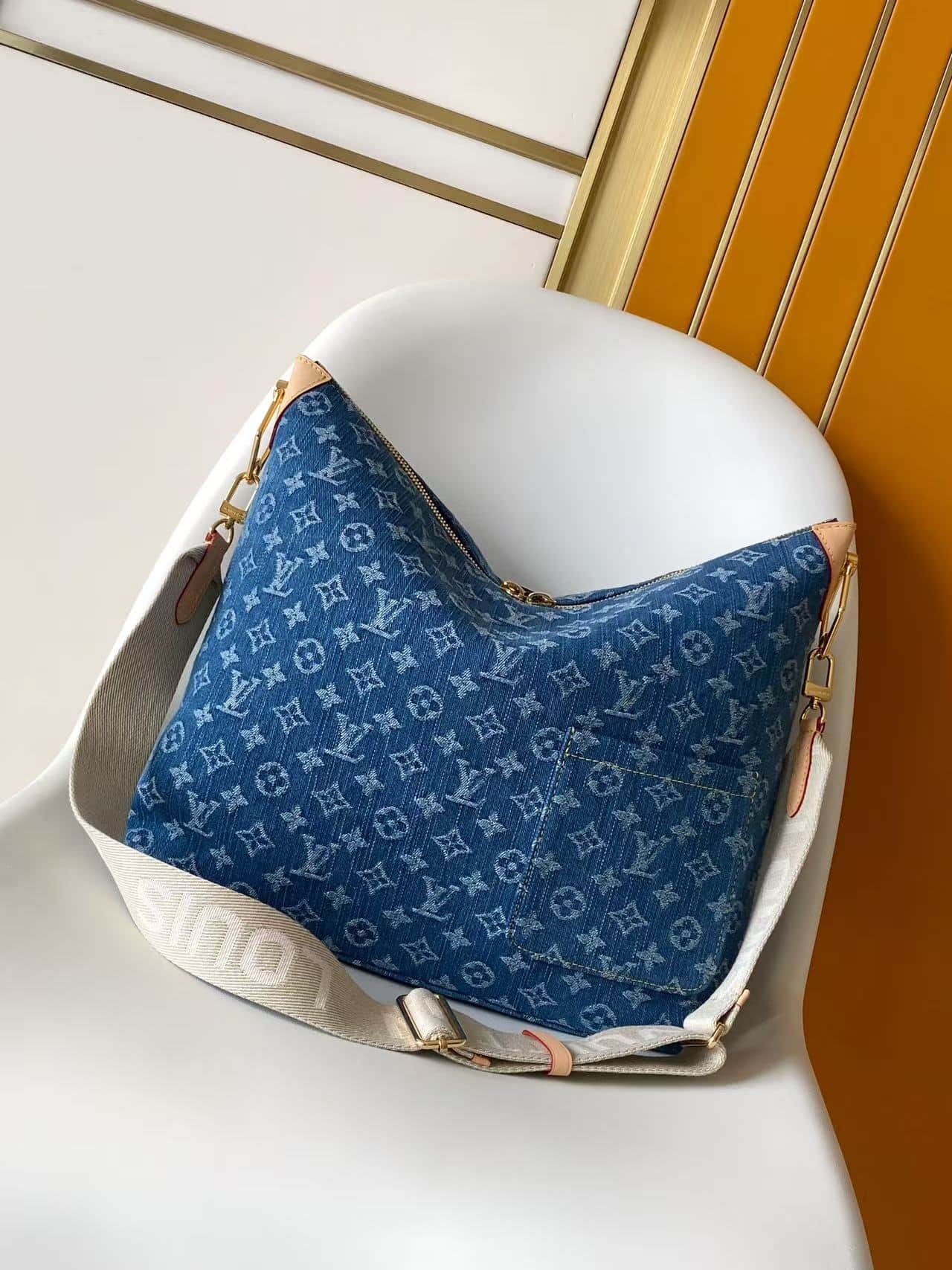 Louis Vuitton Coussin Hobo MM Blue Denim GOTS Cotton M28331 High