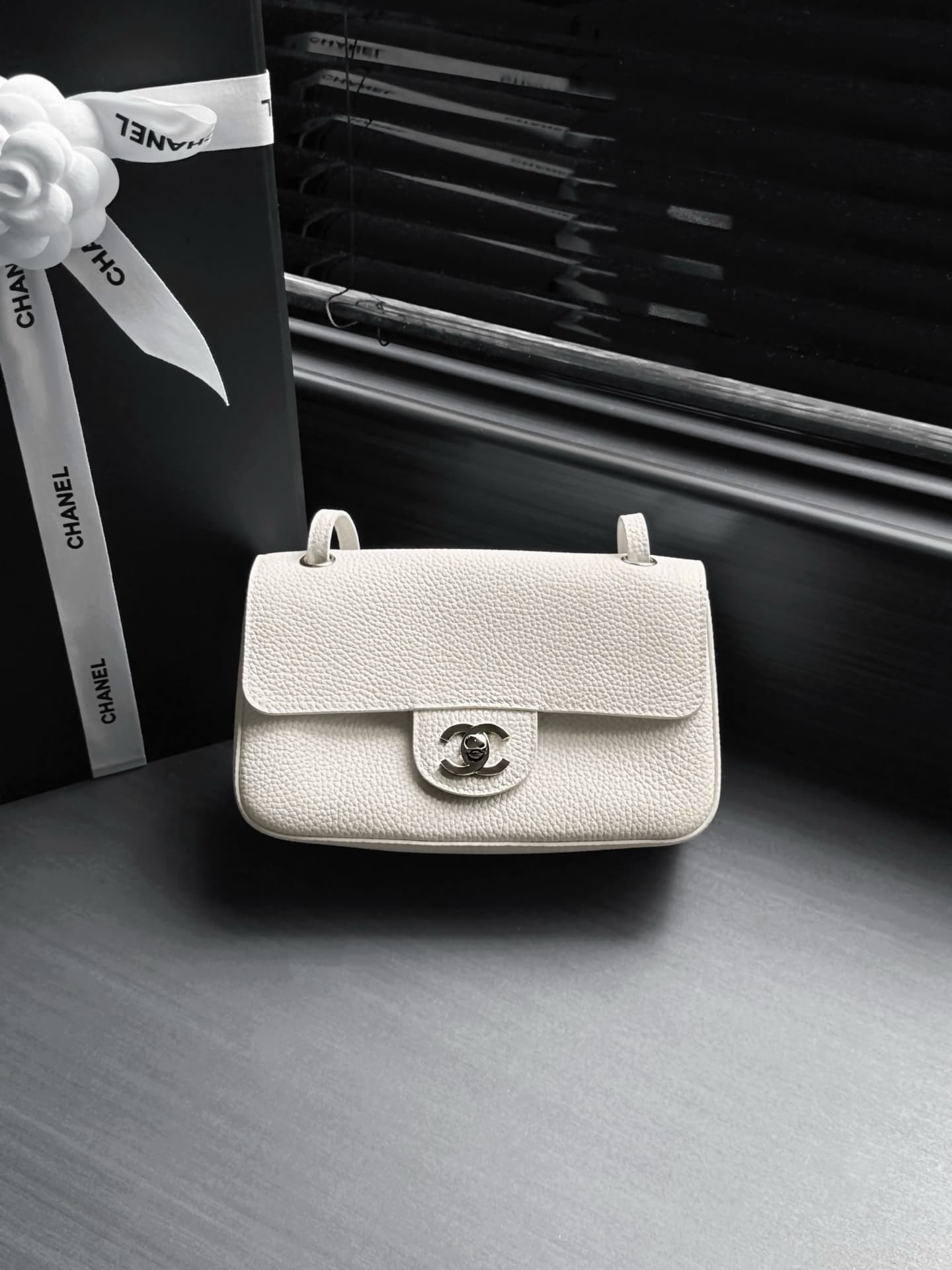 CHANEL Mini flap bag Grained Calfskin&Silver-tone metal White AS6573 A
