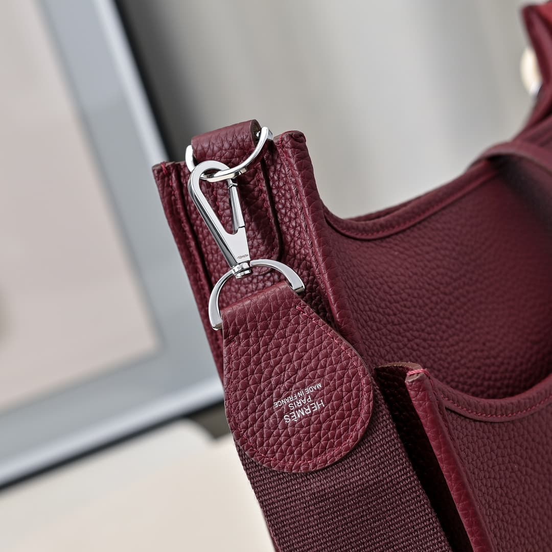 Hermes Evelyne III PM Bag Clemence Leather In Claret High