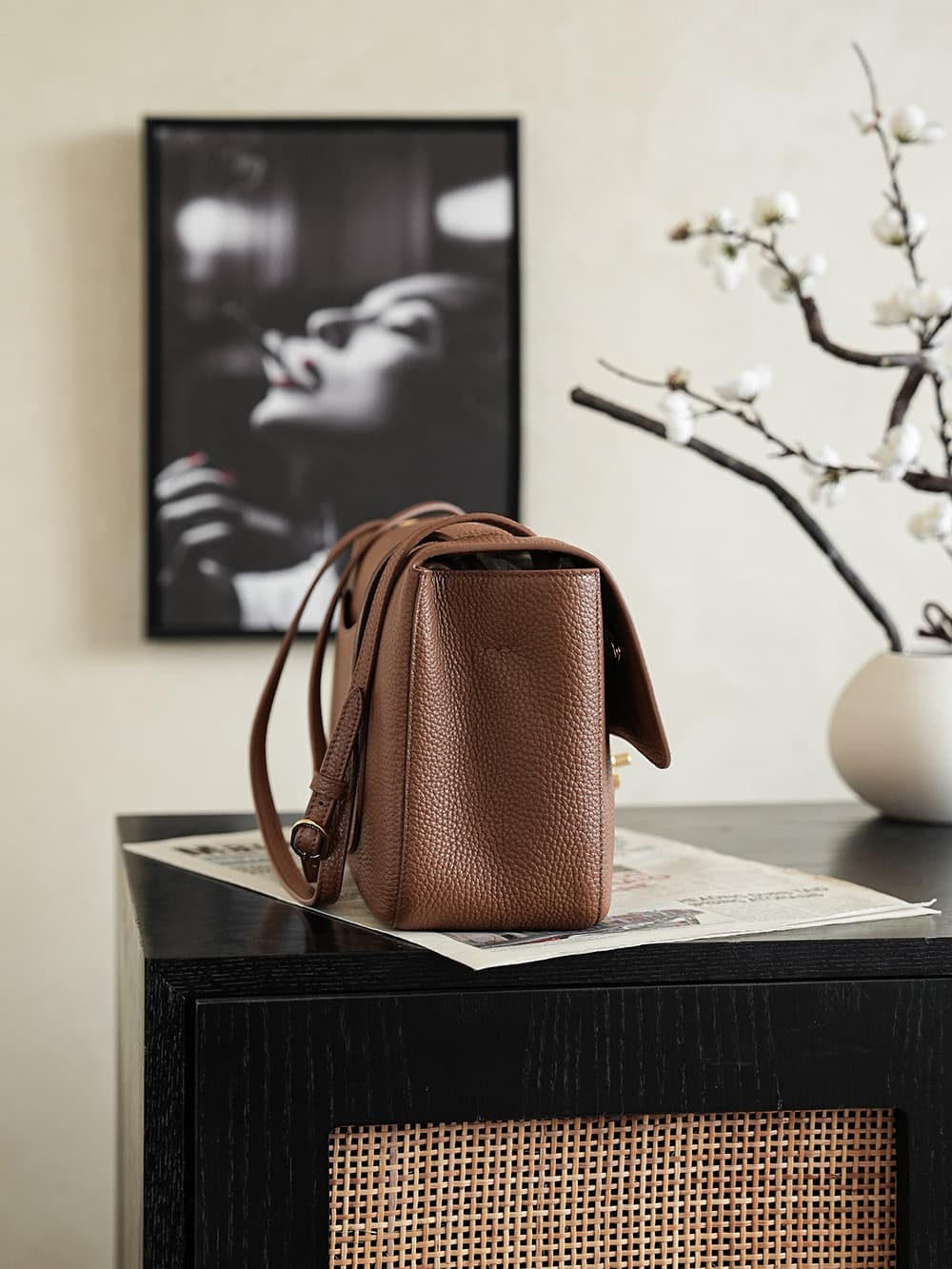 Chanel Maxi Flapbag Grained Calfskin & Gold-Tone Metal Caramel AS6231 A