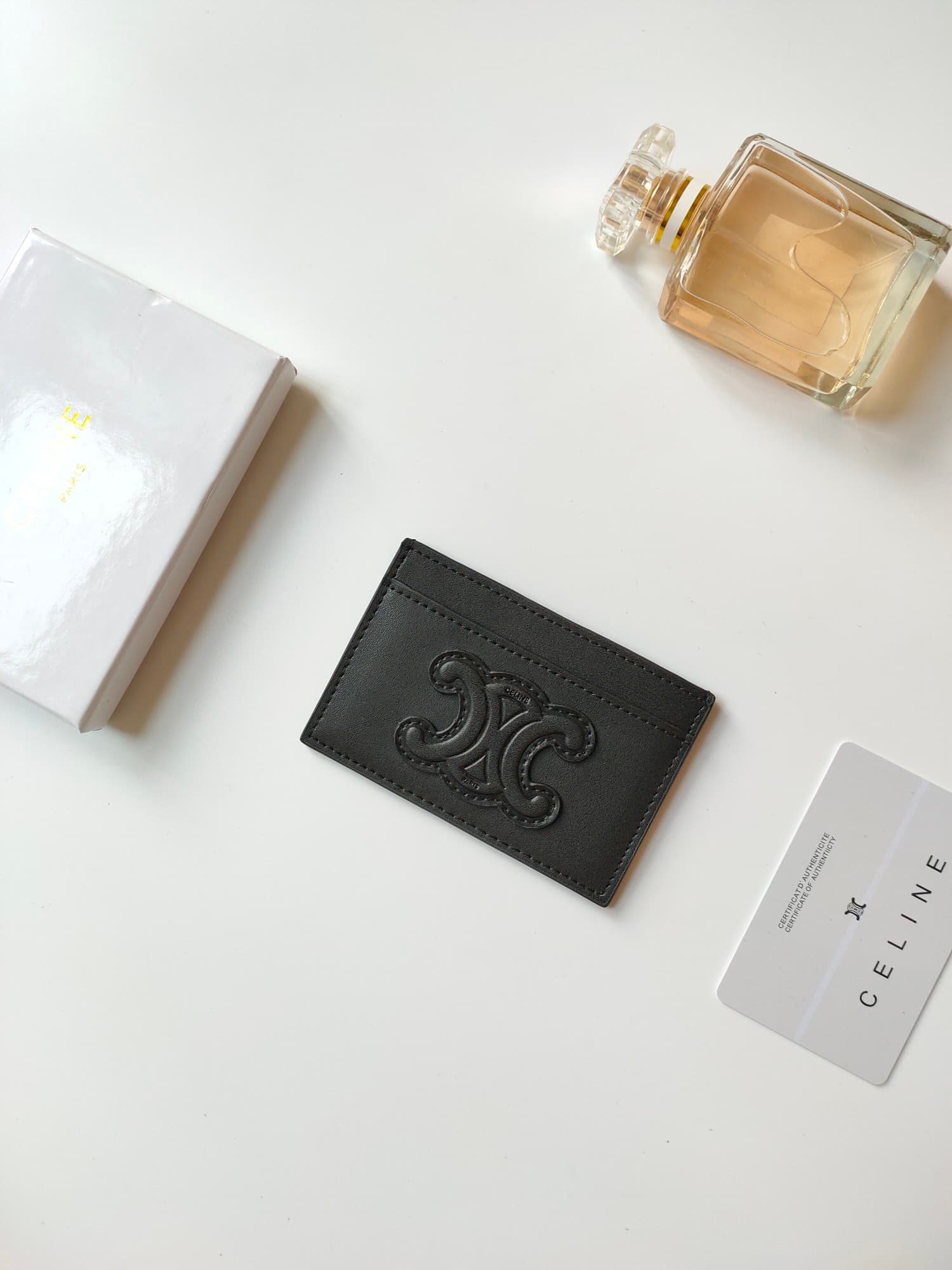 Celine Triomphe card holder in balck shiny calfskin leather 10B703 High