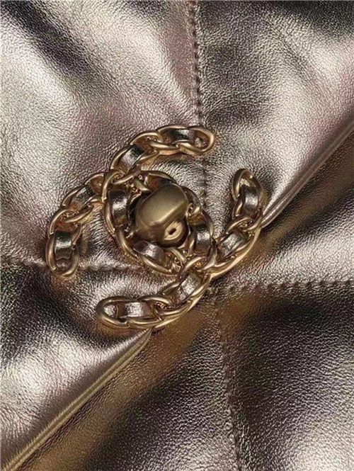 Chanel 19 Flap Bag Lambskin Champagne High