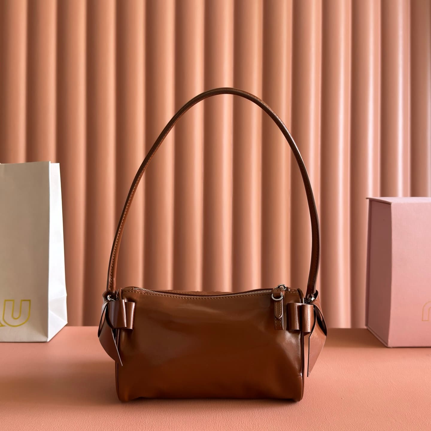 Miu Miu Shiny Calfskin leather pouch Palisander 5NE029