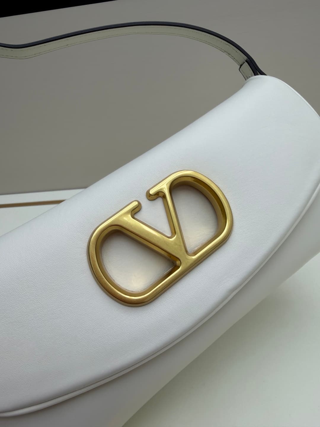 Valentino Garavani Devain Small Nappa Shoulder Bag White High