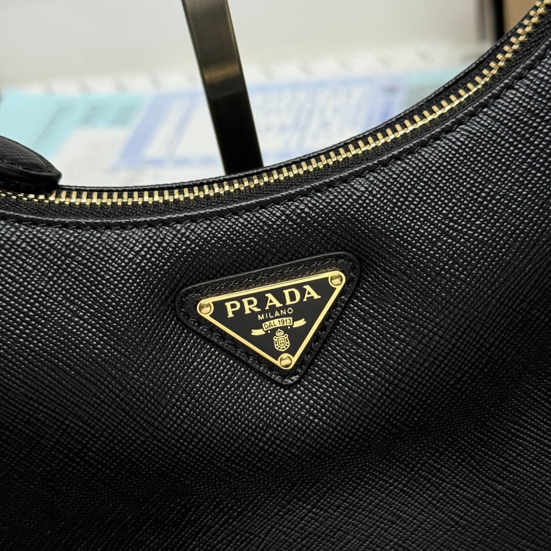 Prada Re-Edition 2005 Saffiano Calfskin Leather 1N204T High