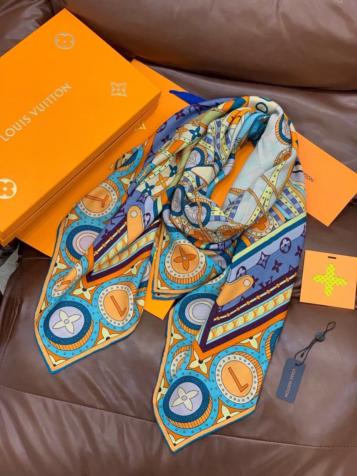 Louis Vuitton Jeu de Voyage square scarf