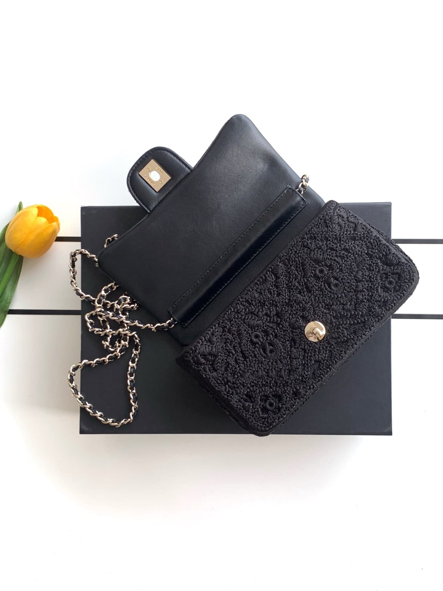 Chanel Small Flap Bag & Gold-Tone Metal Black AS4561 A