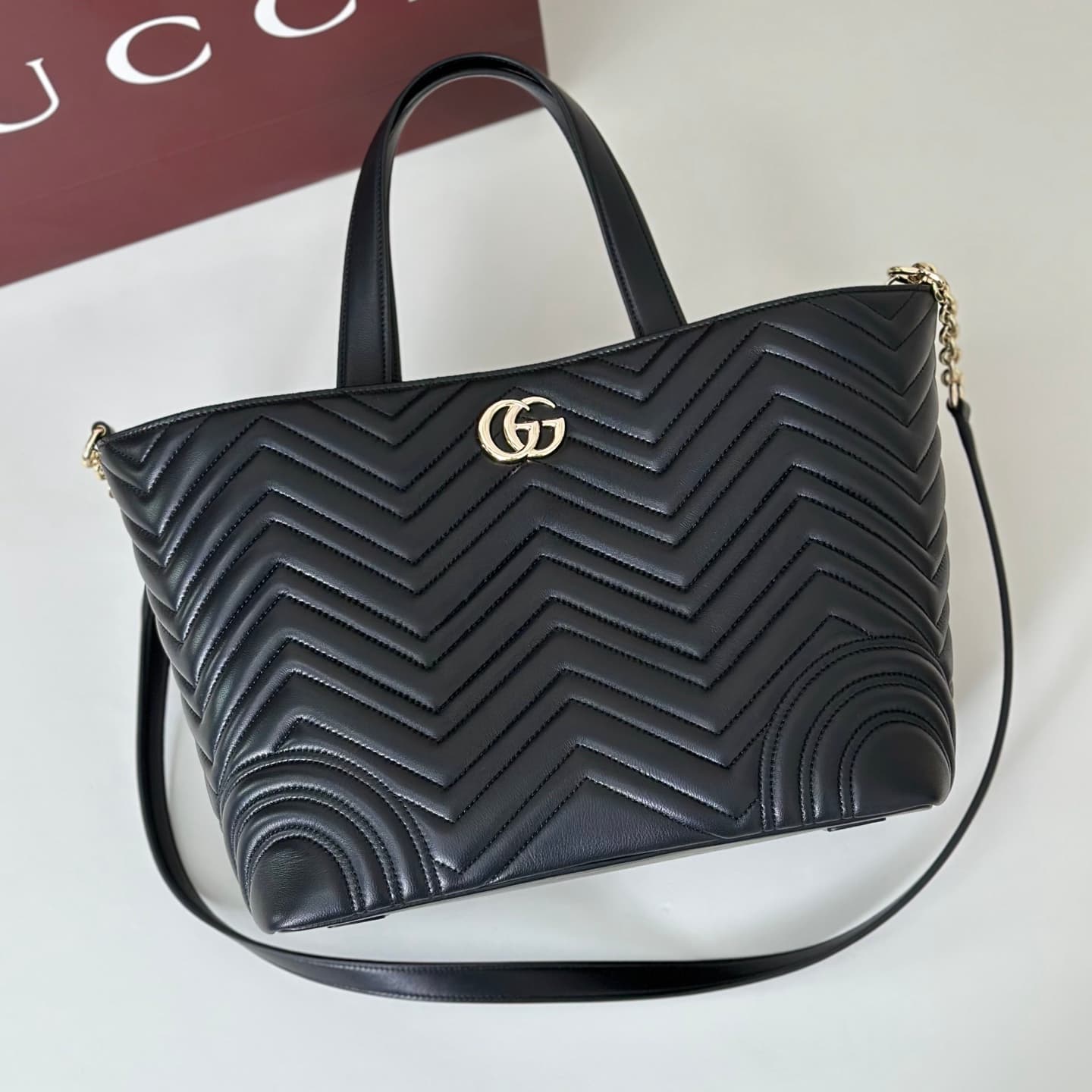 Gucci Betty medium tote bag 847387 Black leather High