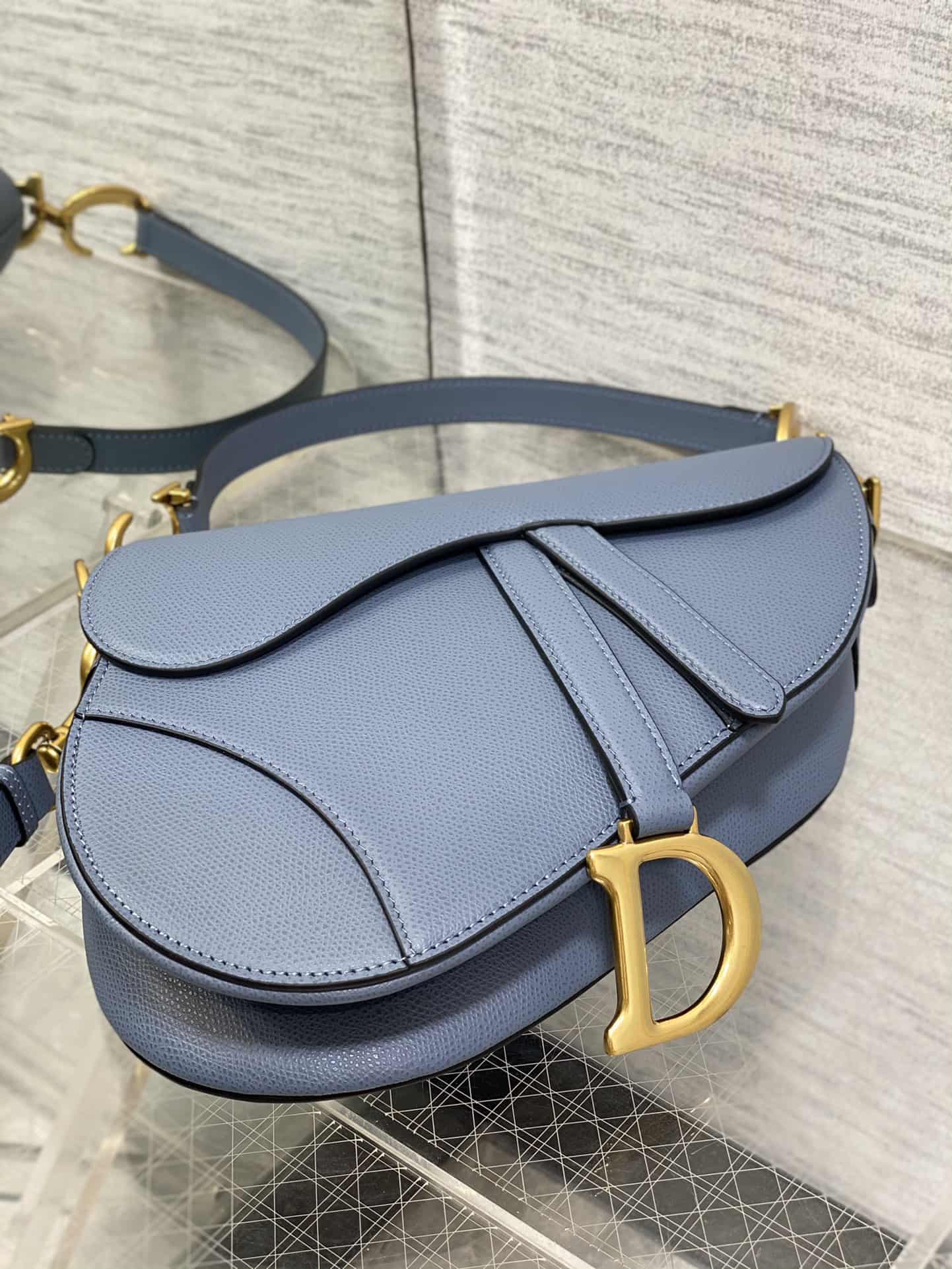SADDLE BAG Grained Calfskin With Long Strap Dark Blue High