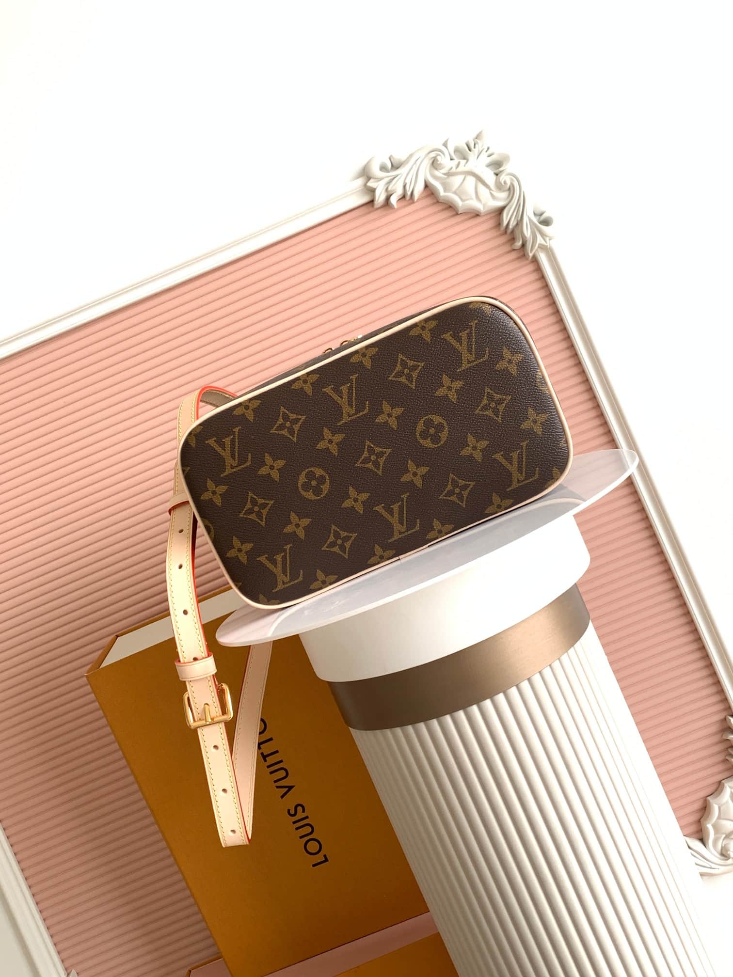 Louis Vuitton Nice Vanity Monogram coated canvas M42265 High