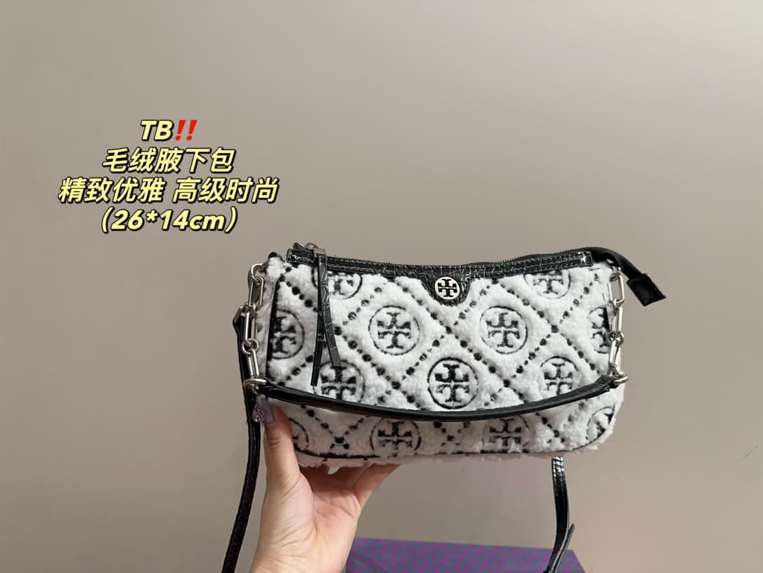Tory Burch T MONOGRAM Shoulder Bag