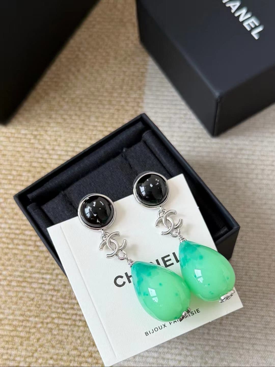 Chanel Pendant Earrings High