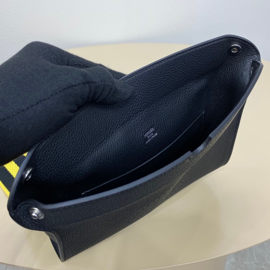Hermès Videpoches Bag Togo Leather In Navy WAX High