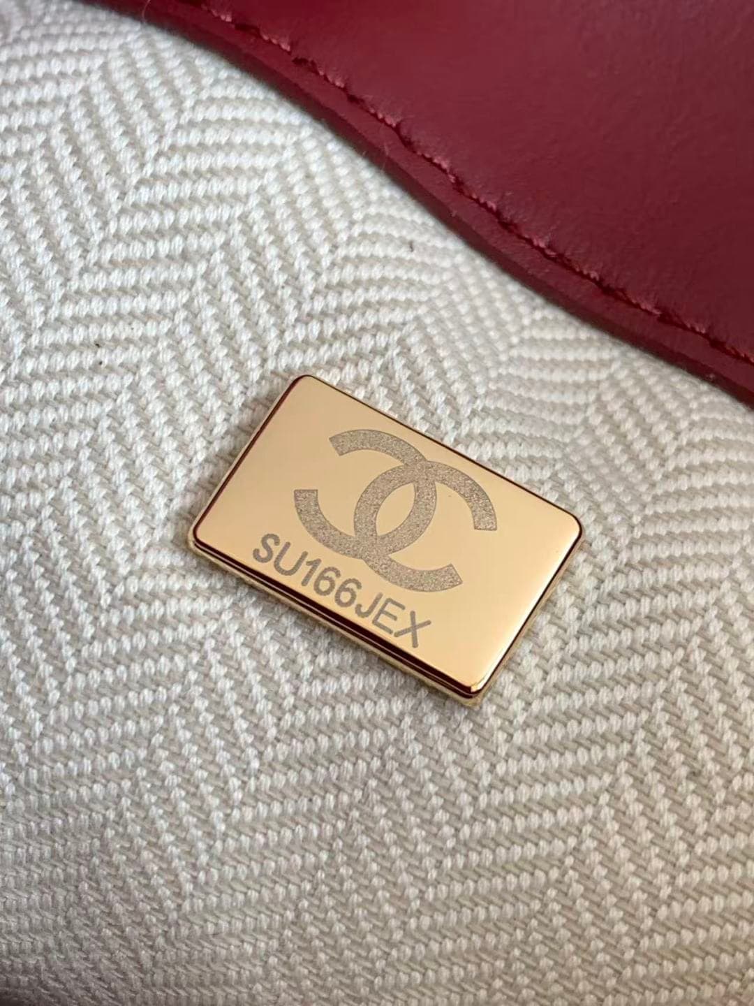 Chanel Small Bucket Bag Suede Calfskin & Gold-Tone Metal Burgundy AS6537 A