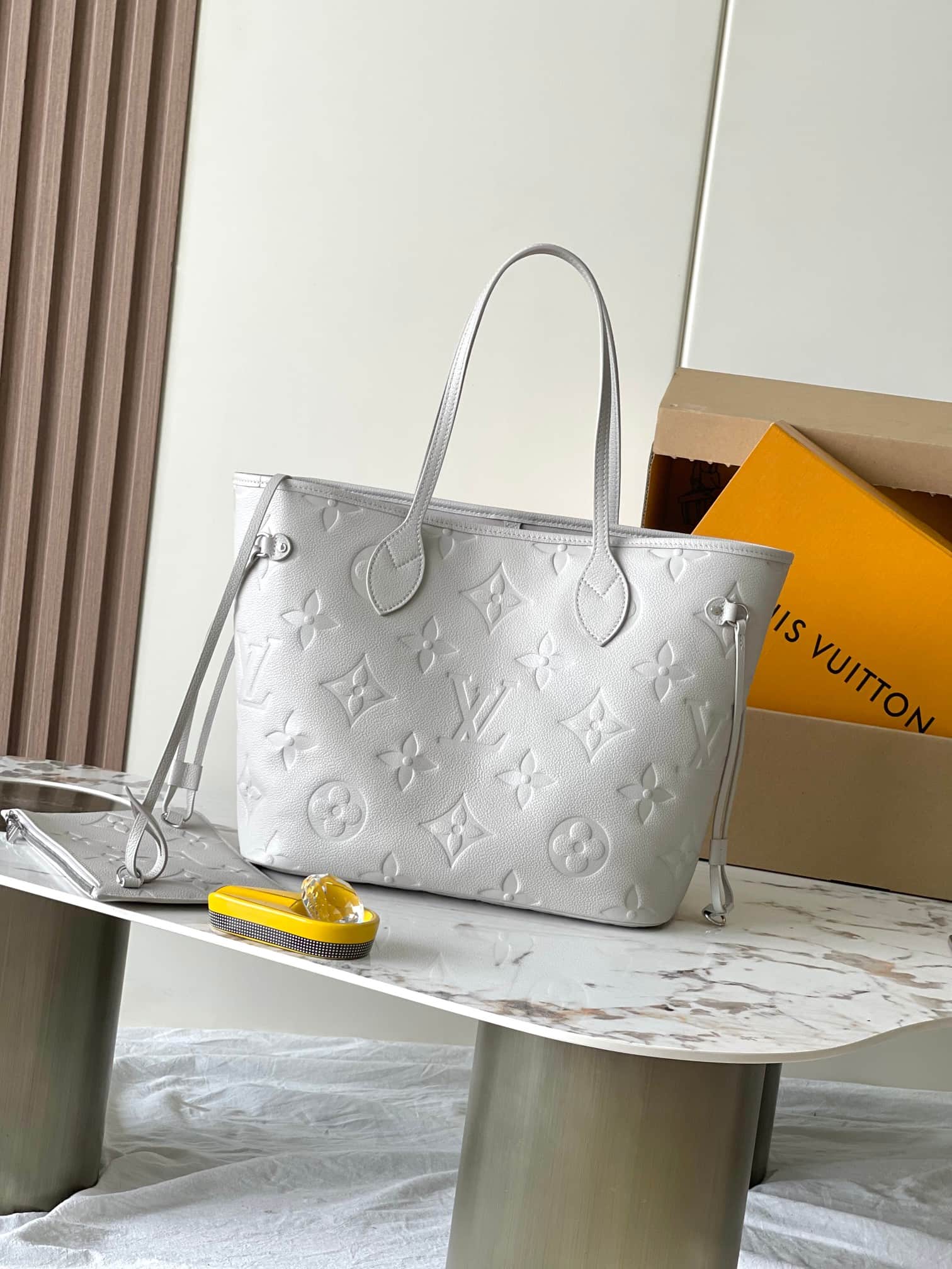 Louis Vuitton Neverfull MM Monogram Empreinte Leather M13758 Brume Gray TOP