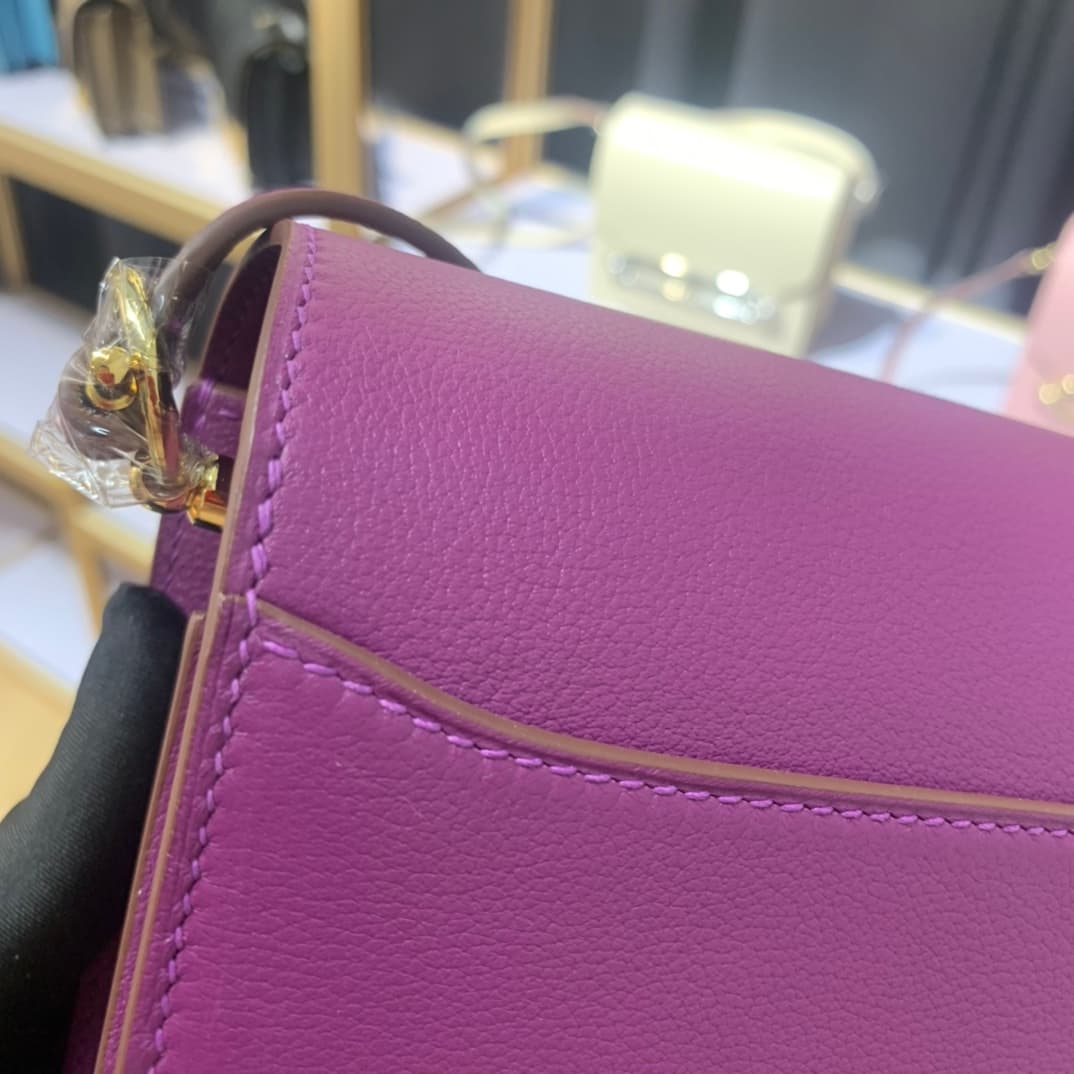 Hermes Roulis wallet in Anemone Calfskin Etoupe WAX Gold/Silver-Metal High