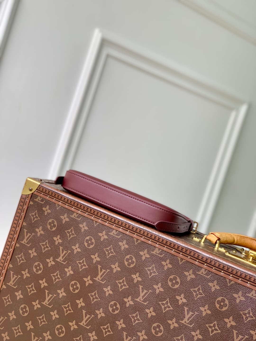 Louis Vuitton Pochette LV Bloom M25525 Calfskin leather Grenat Red High