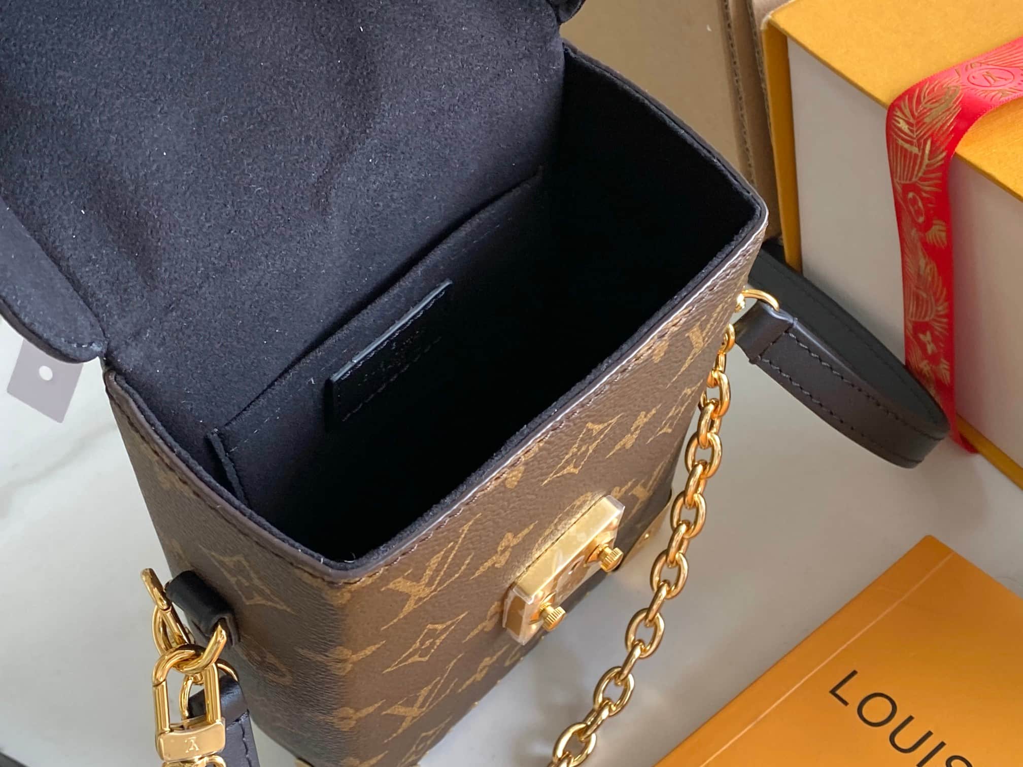 Louis Vuitton Camera Box Monogram and Monogram Reverse coated canvas M82465 TOP