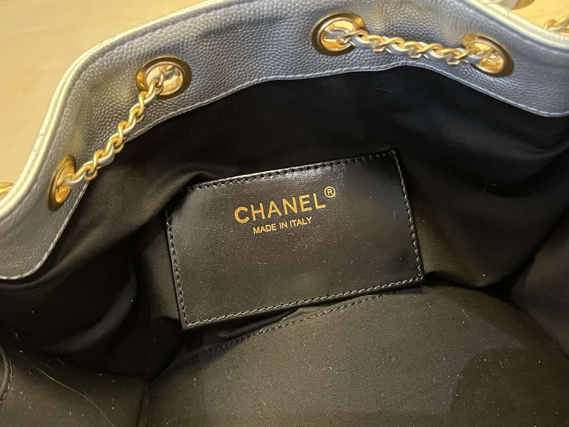 Chanel 25 Small Hobo handbag AS5293 Grained Calfskin & Gold-tone Metal Silver A