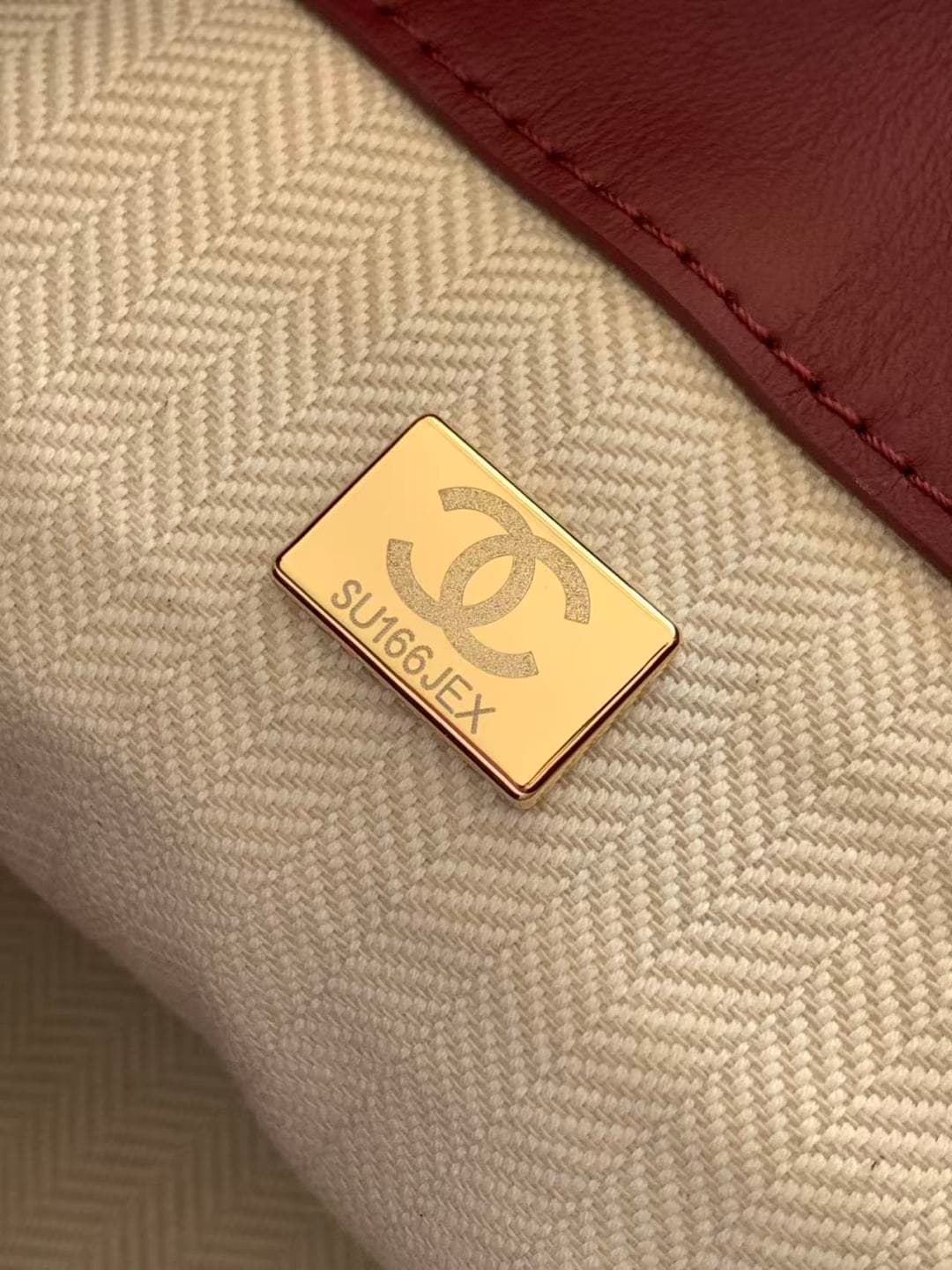 Chanel Small Bucket Bag Calfskin Leather & Gold-Tone Metal Grey AS6537 A