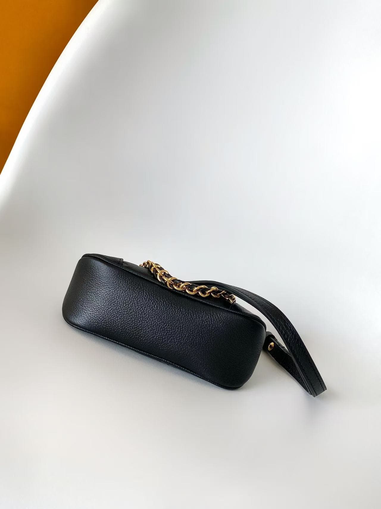 Louis Vuitton Nano Boulogne Black Cowhide leather M28427 High