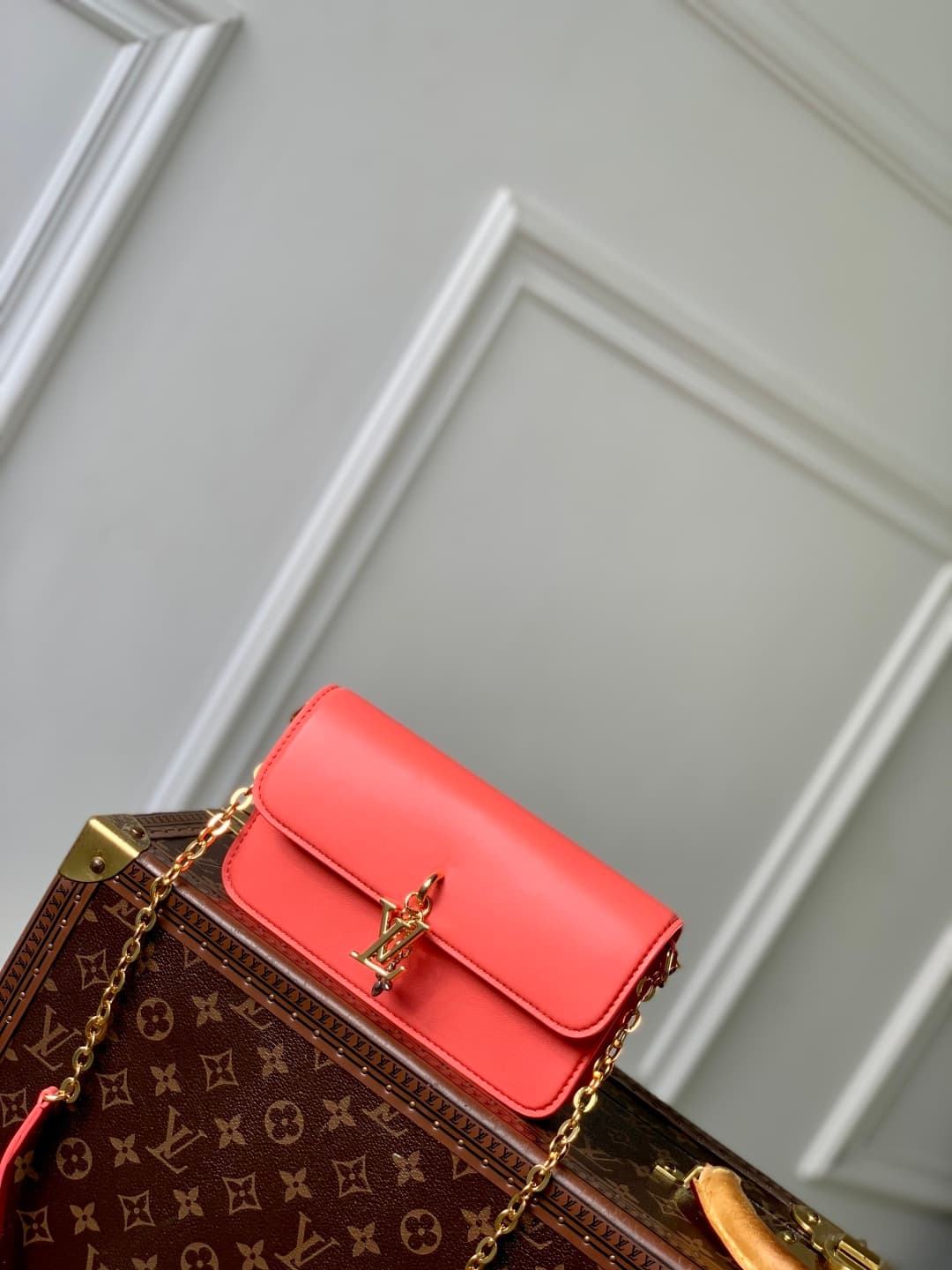 Louis Vuitton Wallet On Chain LV Bloom Sweet Coral Calfskin leather M14548 High