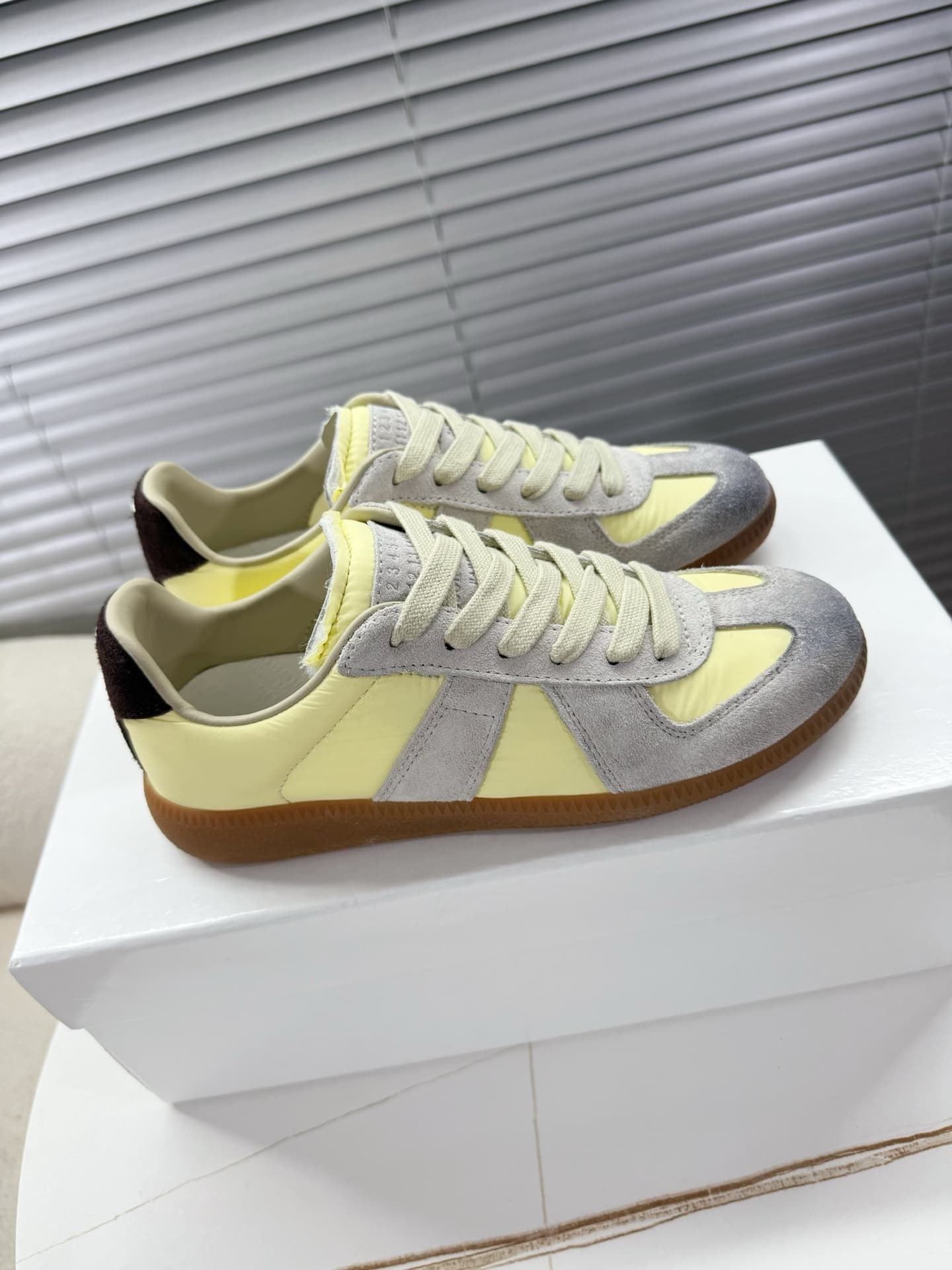 Maison Margiela Replica Low Top Sneaker Shoes Men Women