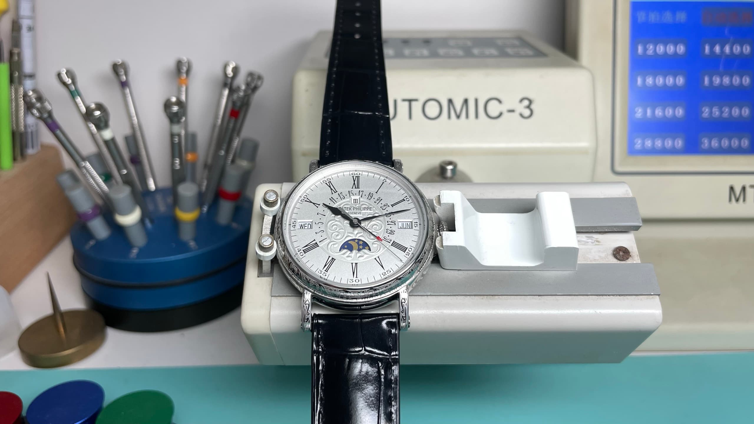 Patek Philippe 5159G-001 Annual Calendar Watch TOP