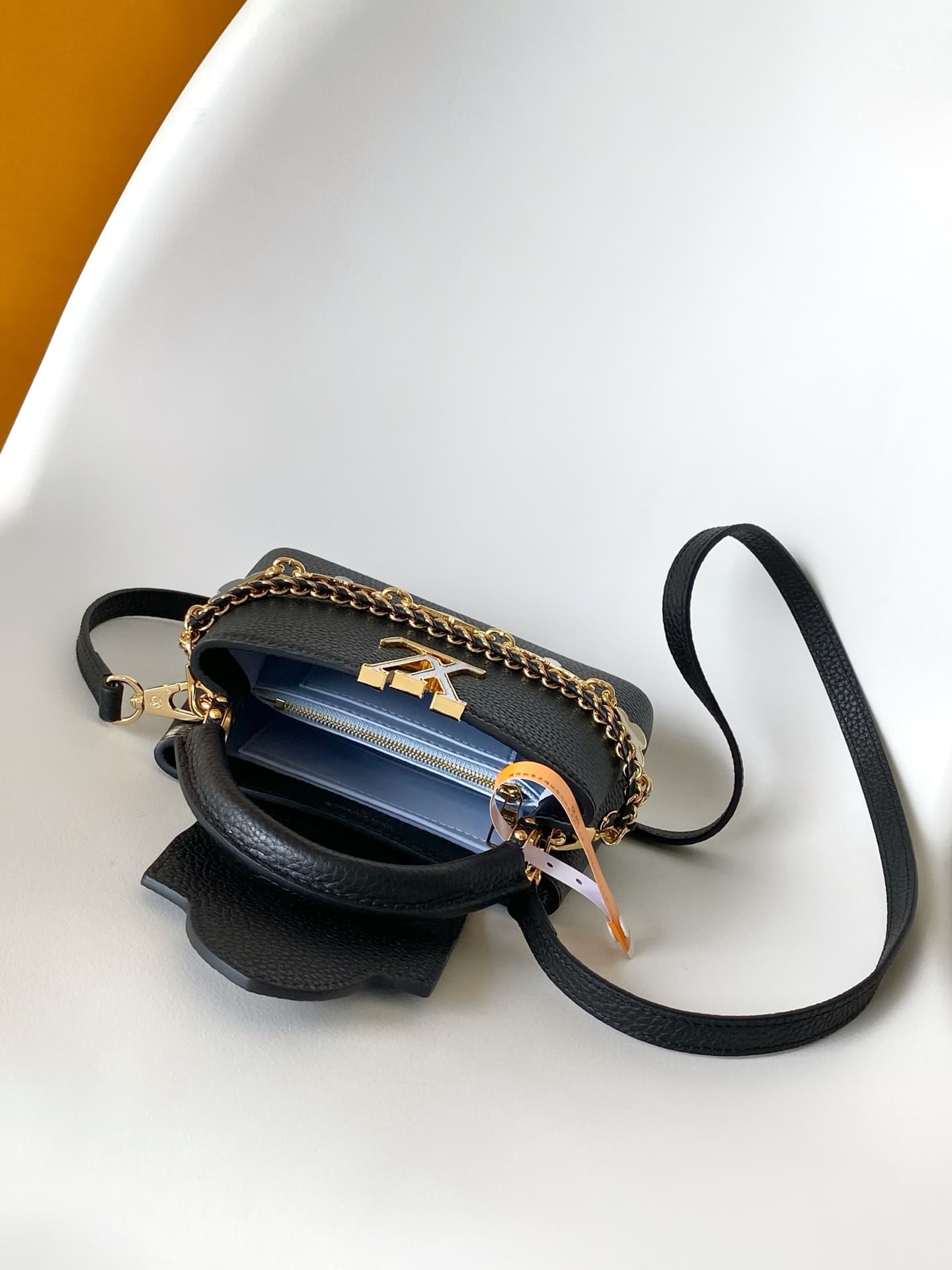 Louis Vuitton Capucines BB Capucines Black Taurillon Leather M29608 TOP