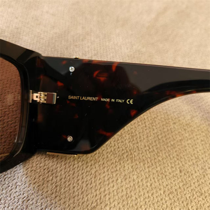 YSL cat eye sunglasses 10161