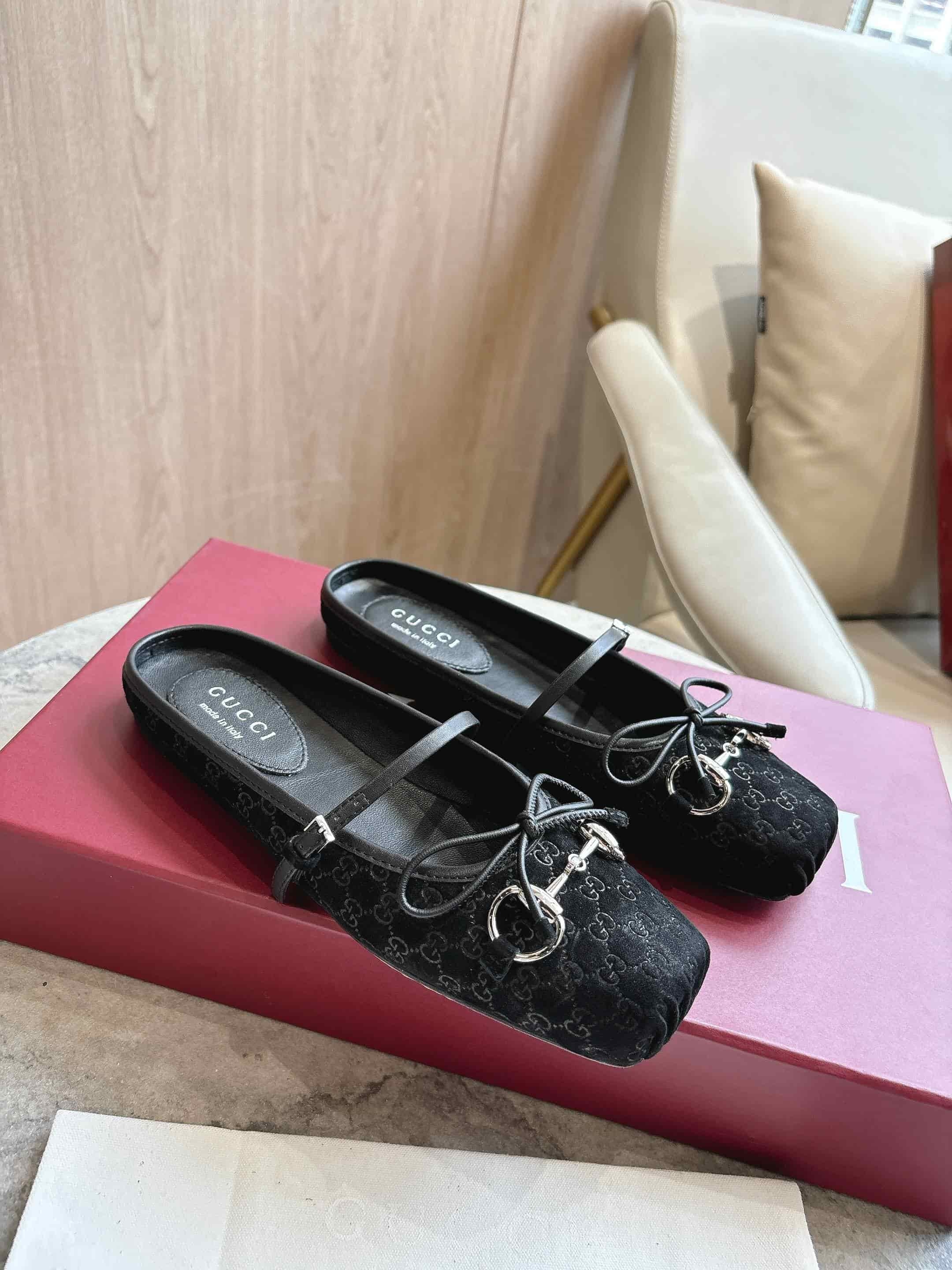 Gucci Women's Horsebit ballet flat Shoes