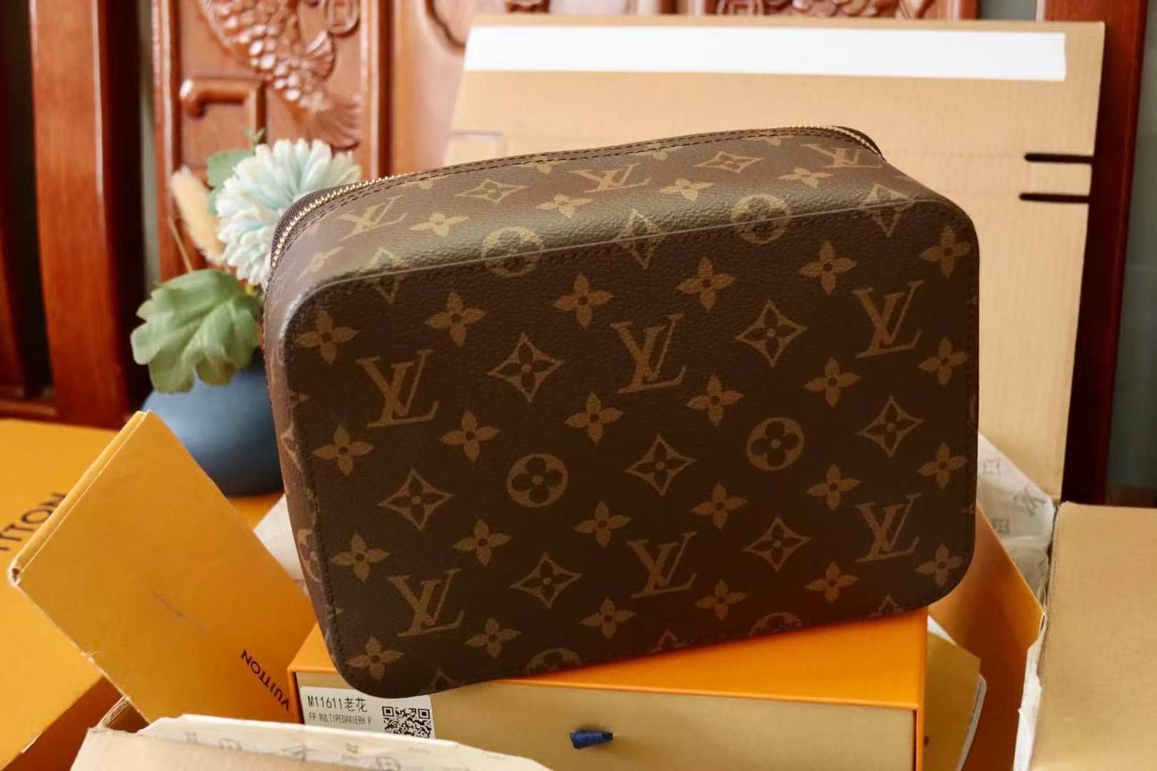 Louis Vuitton PACKING CUBE MM Monogram High