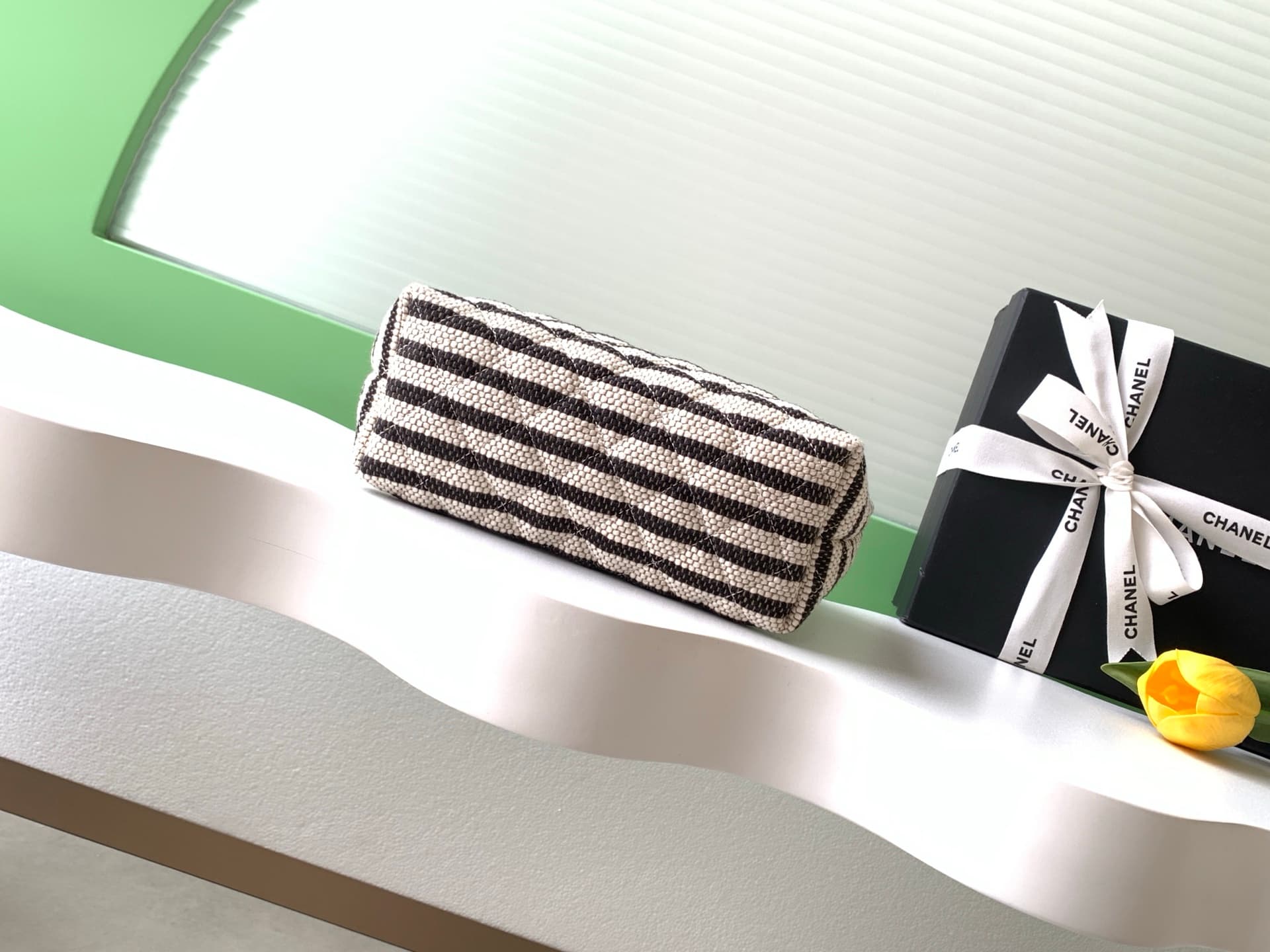 Chanel Zipped Case Printed Fabric & Gold-Tone Metal Black & White AS4989 A