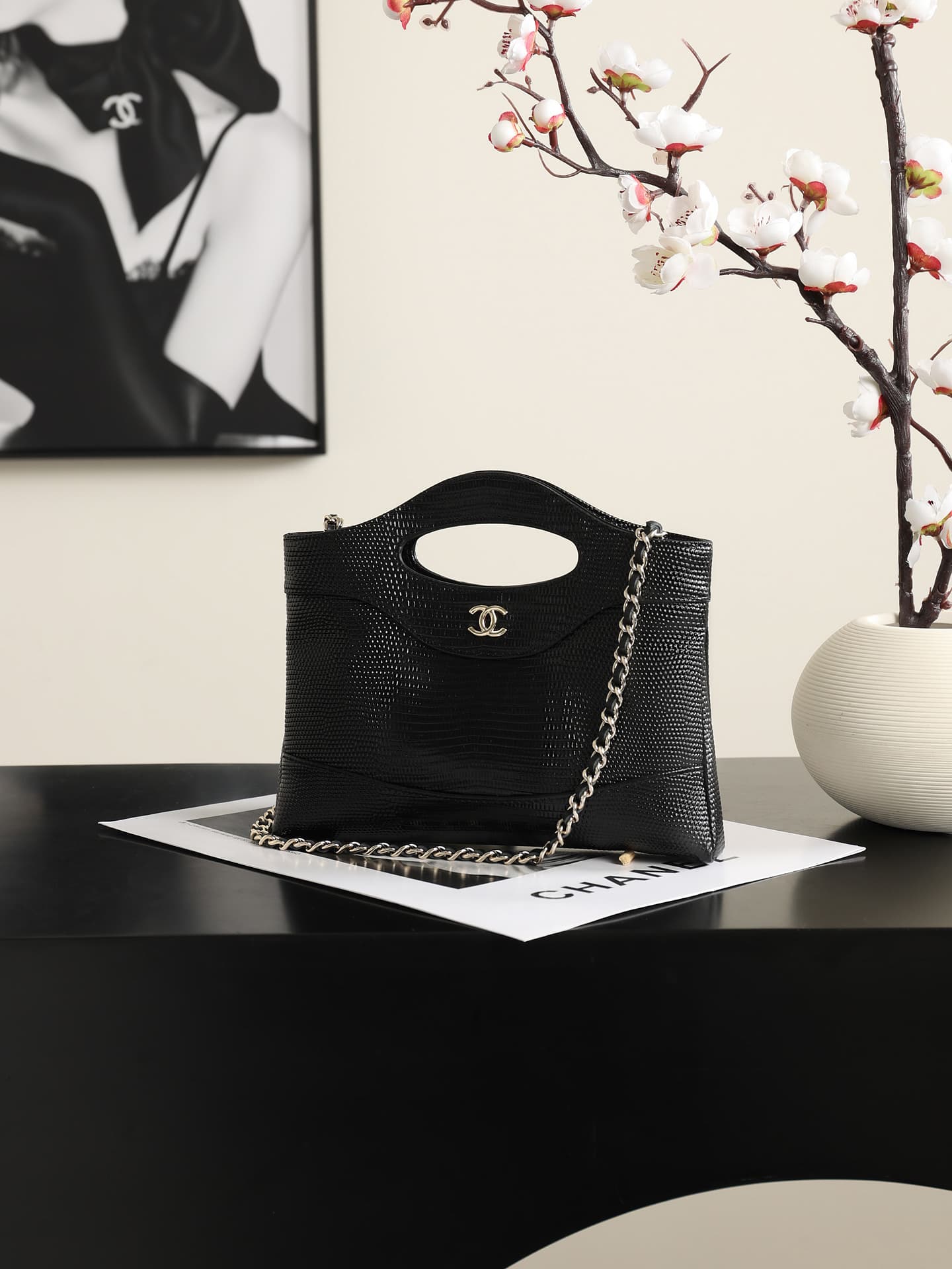 Chanel 31 Mini BAG Lizard-embossed Calfskin& Gold-Tone Metal AP3656 Black A