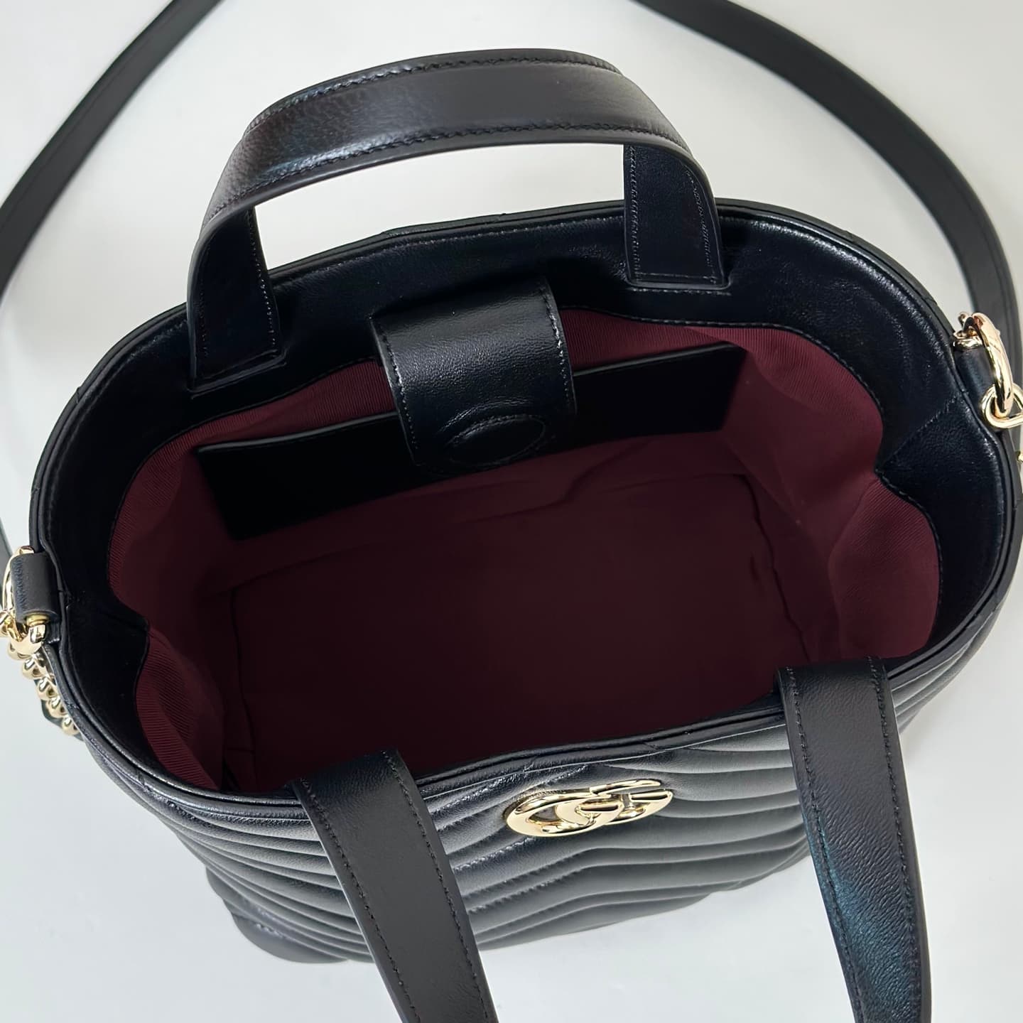 Gucci Betty small tote bag ‎847386 black leather High