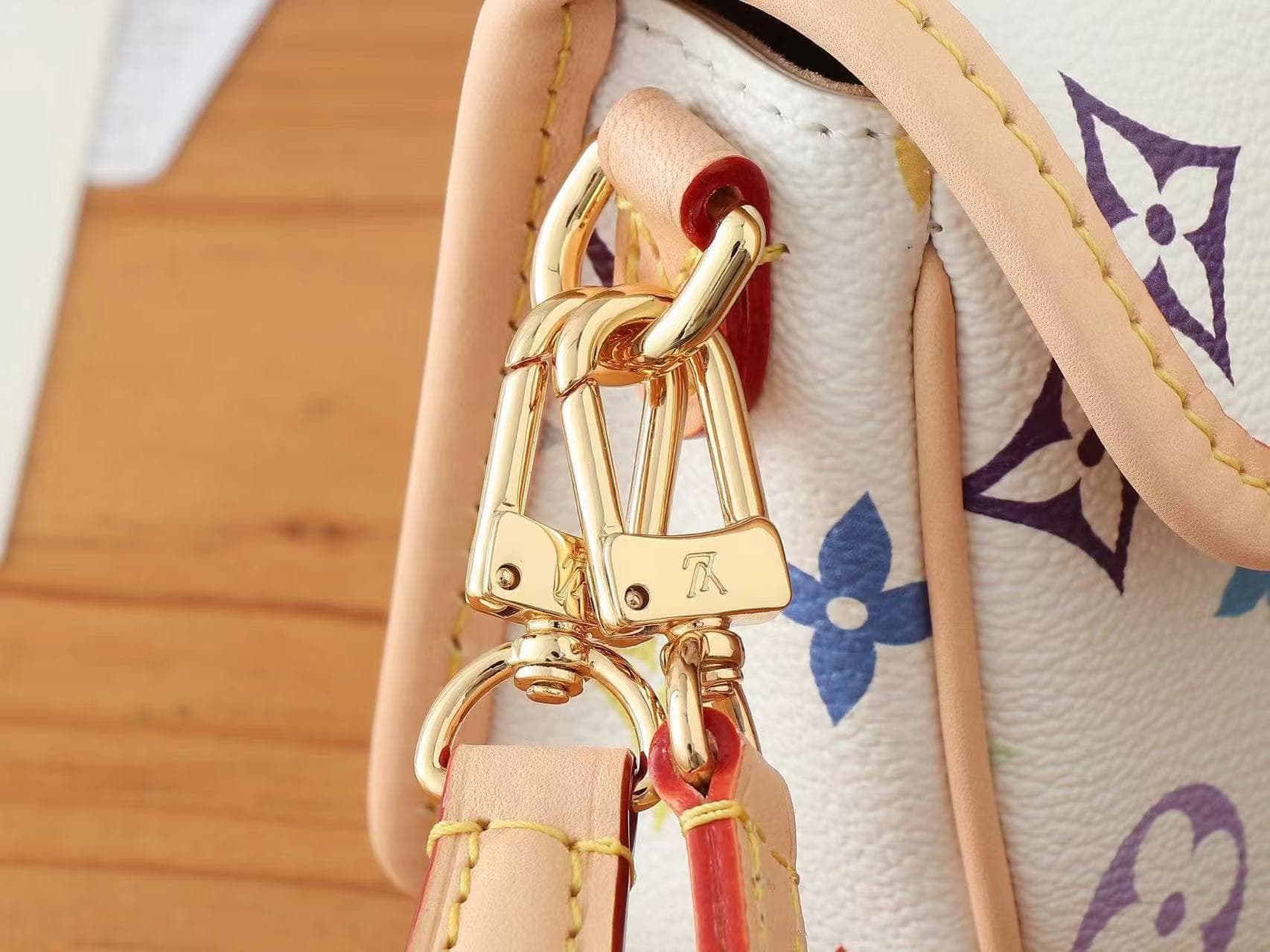 Louis Vuitton Nano DIANE Bag x Murakami M14194 High
