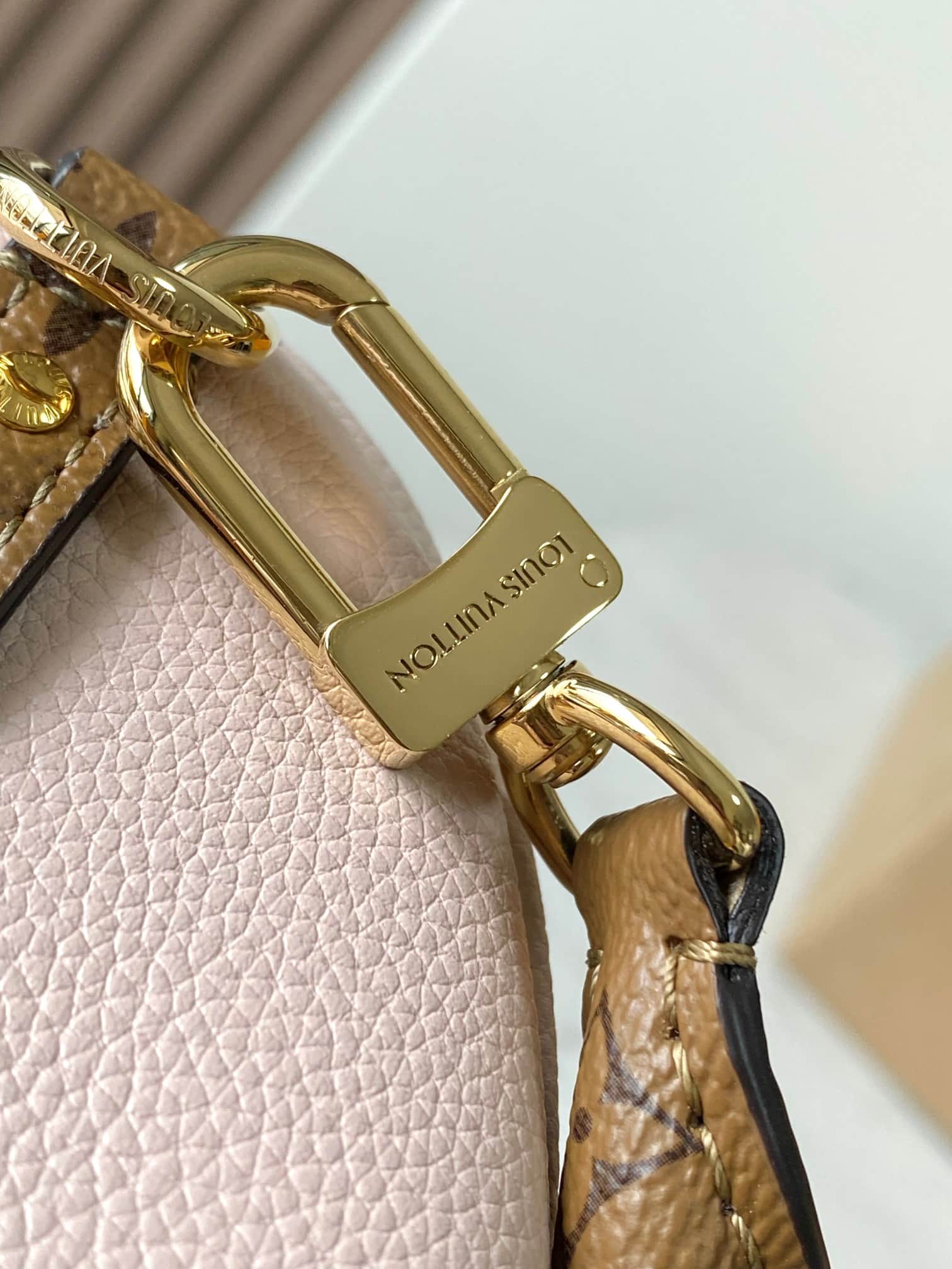 Louis Vuitton Express PM Petal Pink Calfskin M29847 TOP