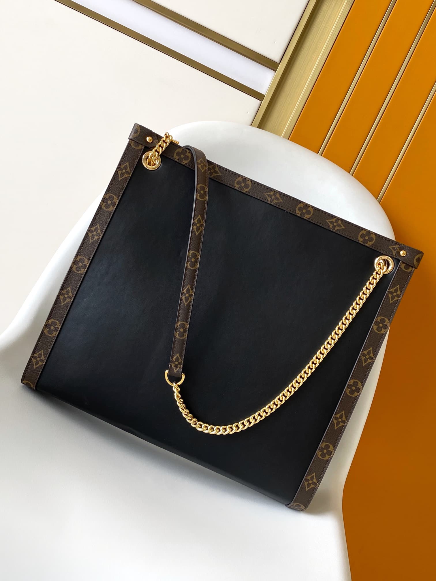 Louis Vuitton Nova MM Black Calfskin leather M13137 High