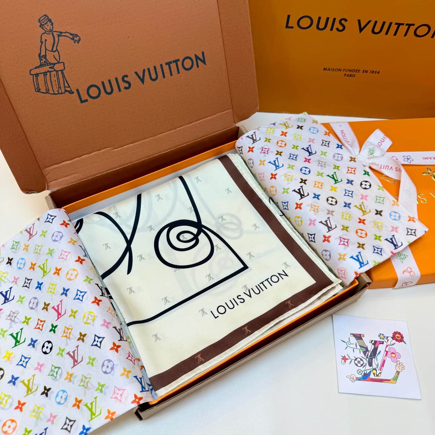 Louis Vuitton Chemin Faisant By Andrée Putman Square 90