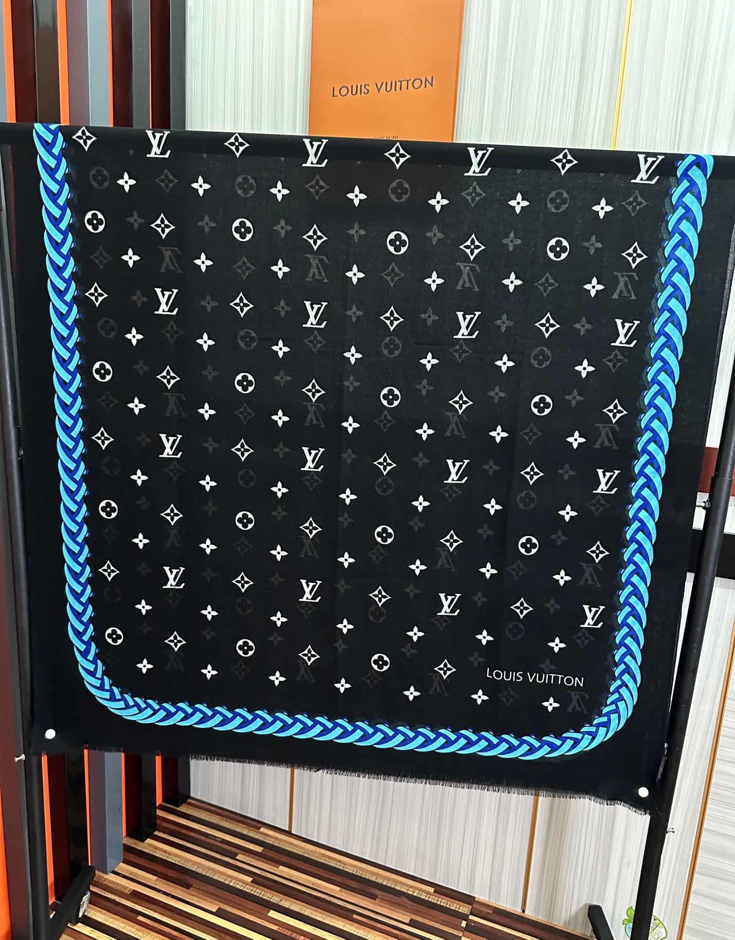 Louis Vuitton Monogram Shawl